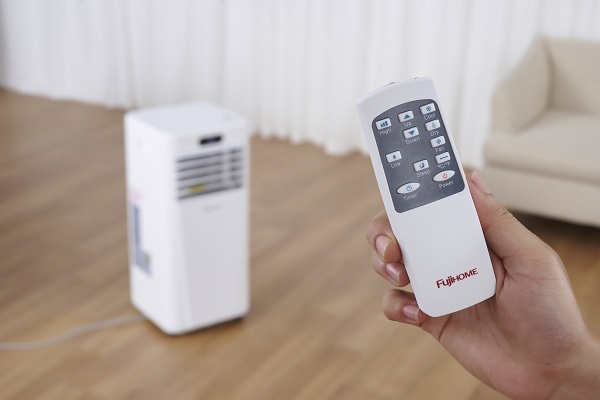 Điều hòa di động Fujihome PAC09 trang bị điều khiển từ xa